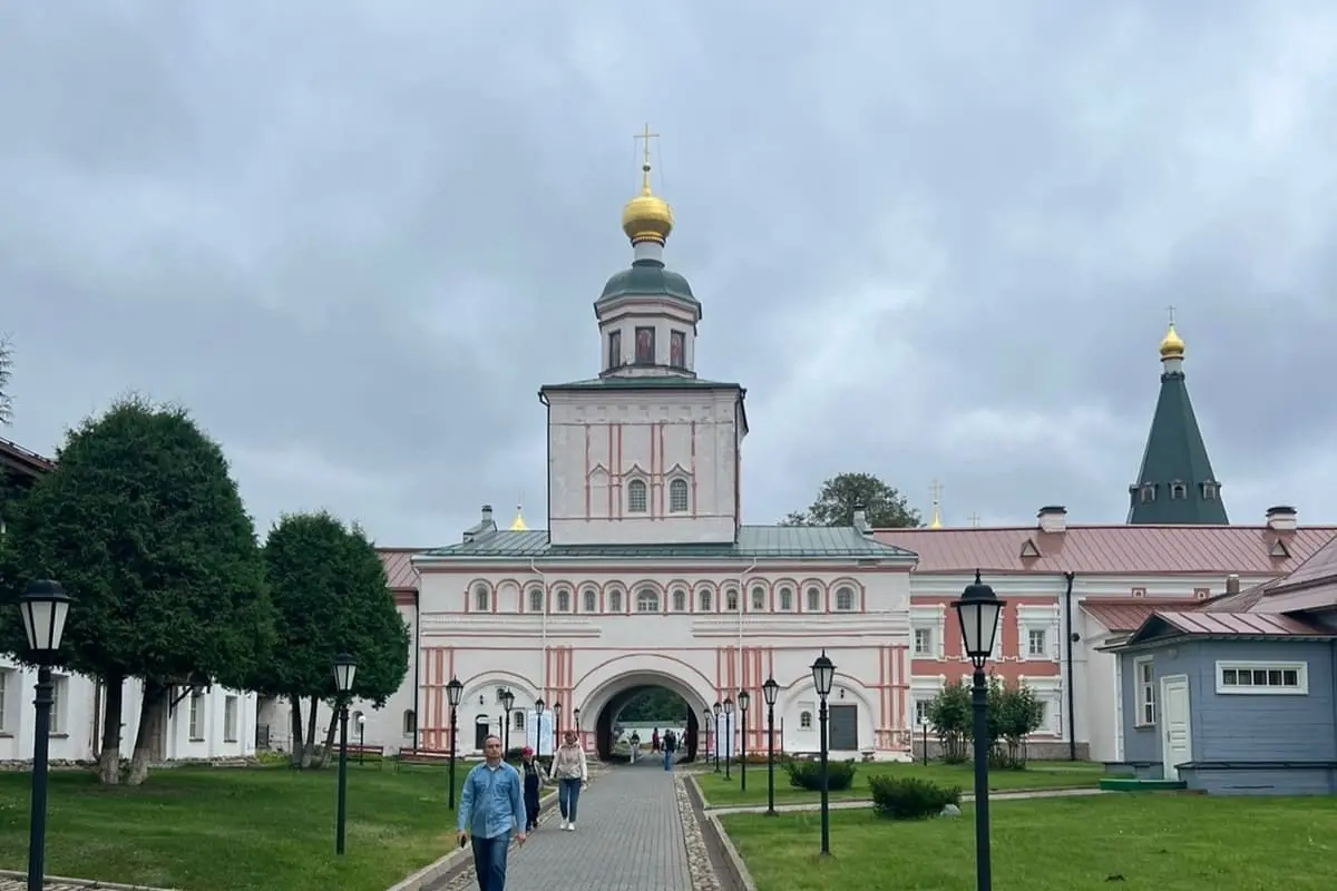 По Питерскому тракту
