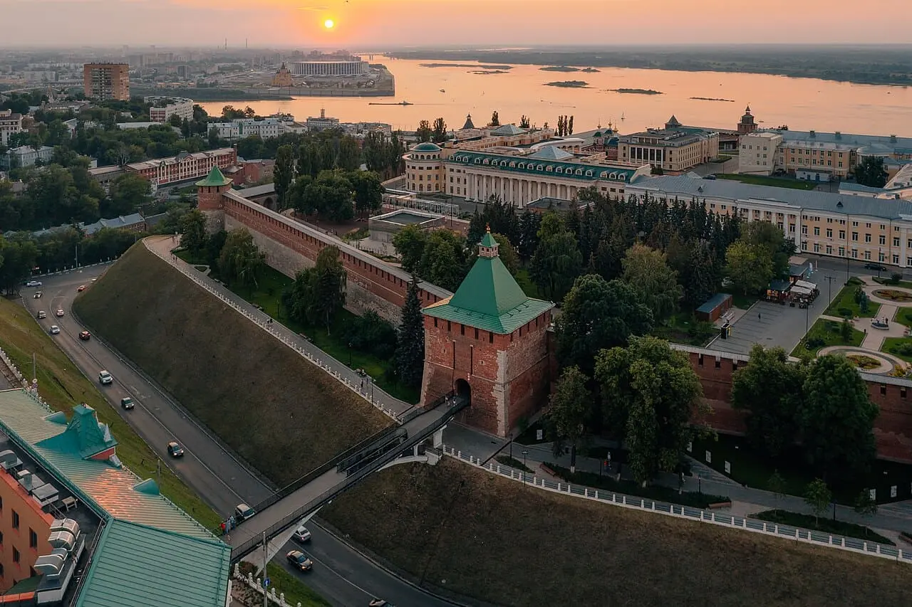 По Нижегородскому тракту