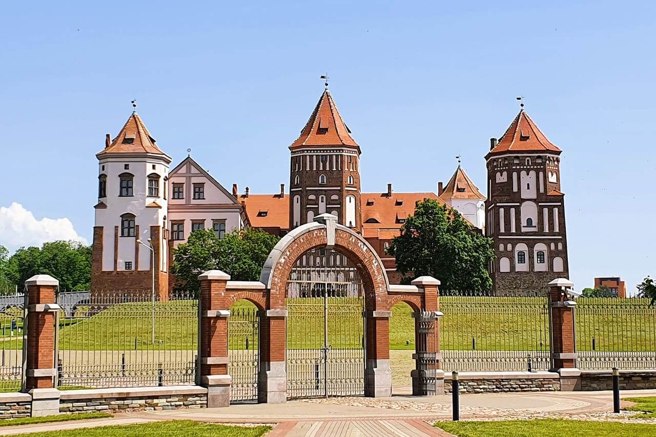 Гармония Беларуси (комбинированный тур: экскурсии + отдых)